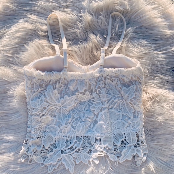 White Floral Embroidered Bustier Corset Padded Crop Top Y2K - Picture 7 of 9